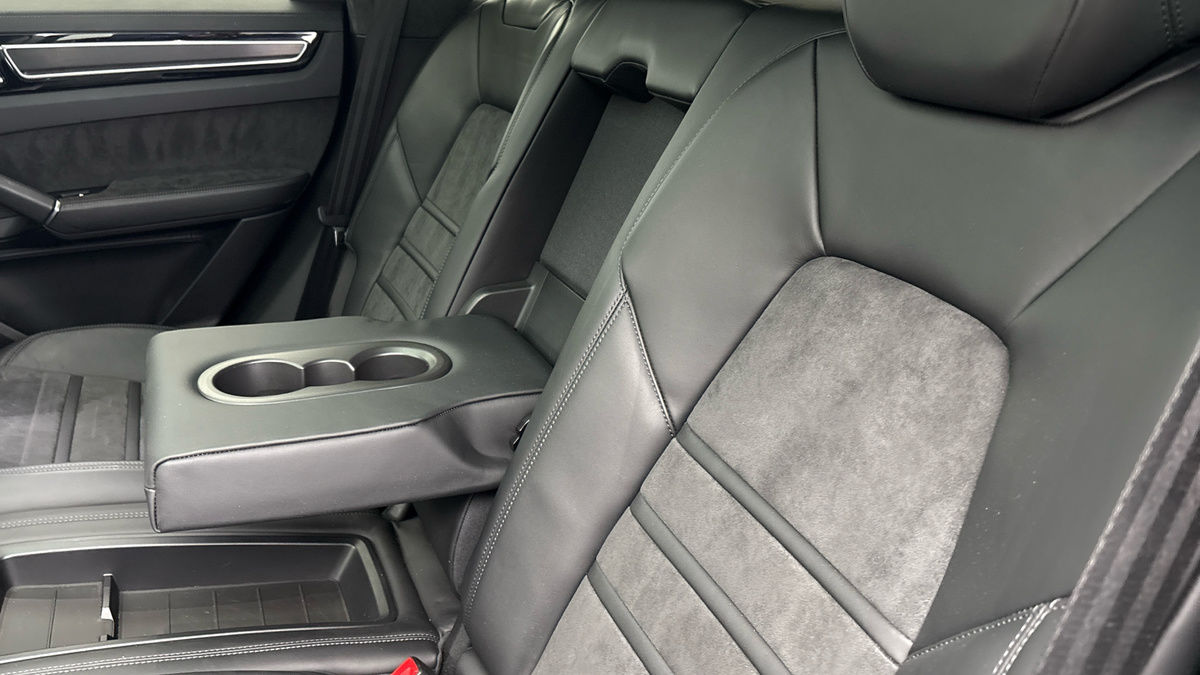 Used Porsche Cayenne 2022 for sale - 77201051: Photo 9