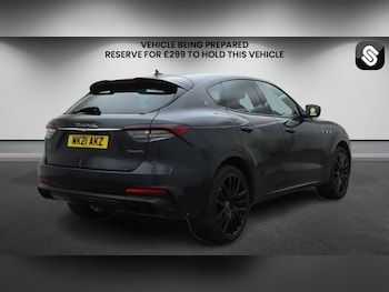 Used Maserati Levante 2021 for sale - 77766128: Photo