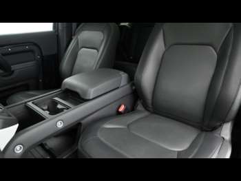 Used Land Rover Defender 90 2024 for sale - 74107059: Photo