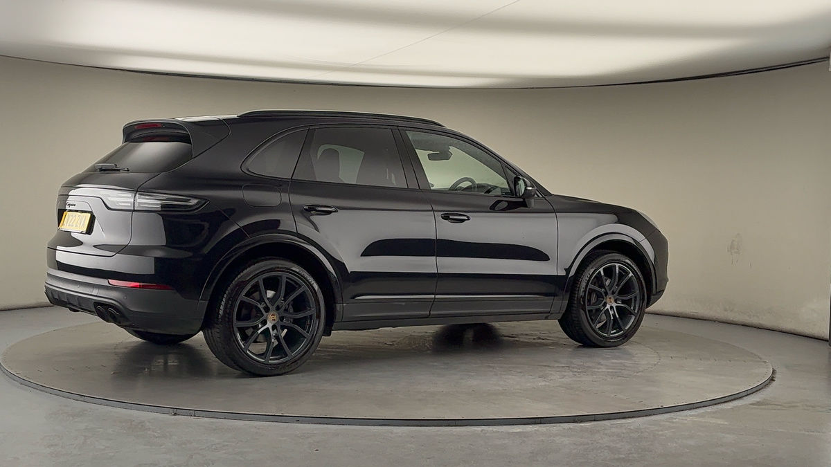Used Porsche Cayenne 2022 for sale - 77494494: Photo 40