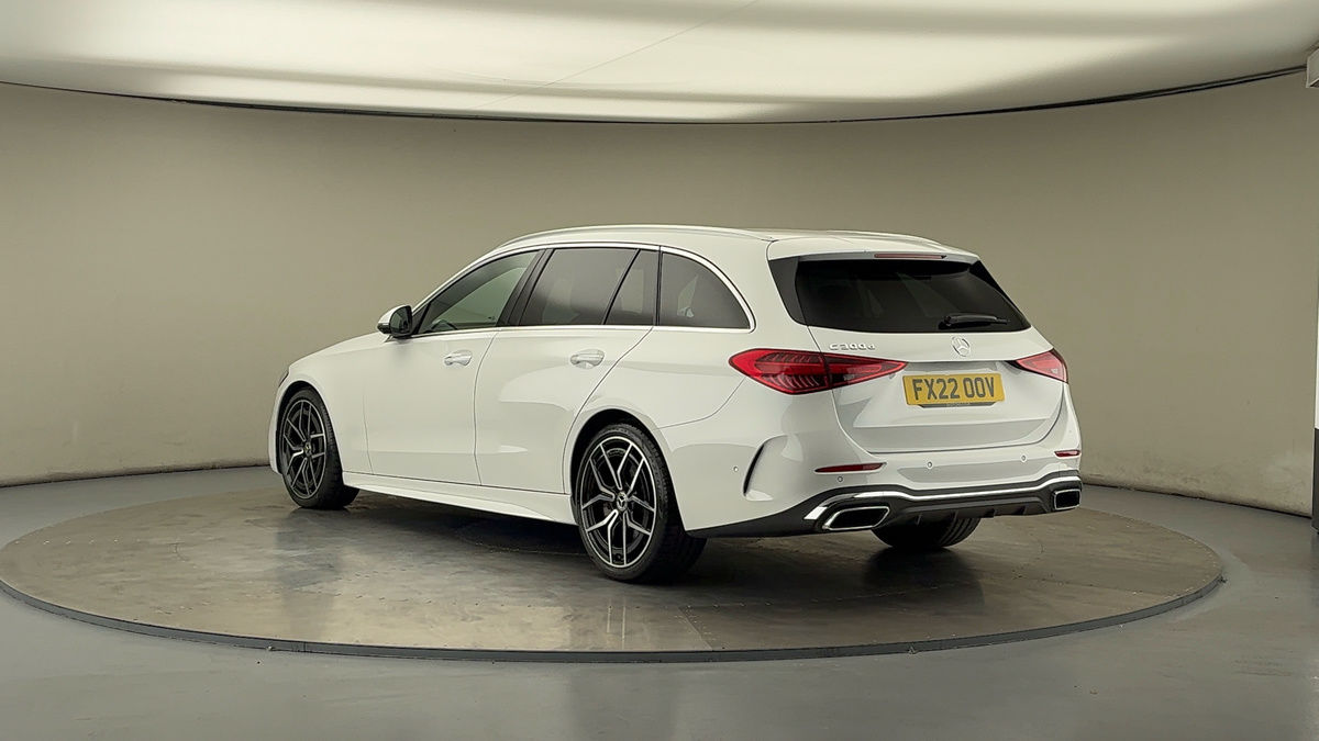 Used Mercedes-Benz C Class 2022 for sale - 75924522: Photo 2