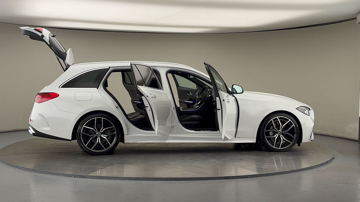 Used Mercedes-Benz C Class 2022 for sale - 75924522: Photo 57