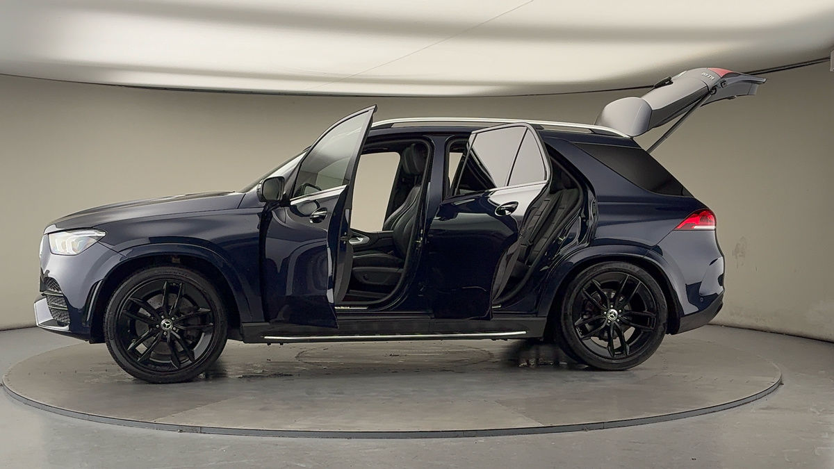 Used Mercedes-Benz GLE 2022 for sale - 77140418: Photo 49