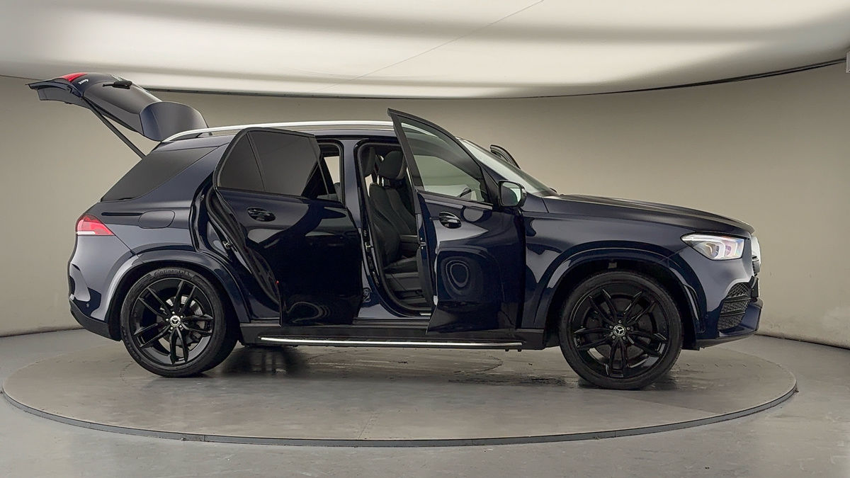 Used Mercedes-Benz GLE 2022 for sale - 77140418: Photo 57