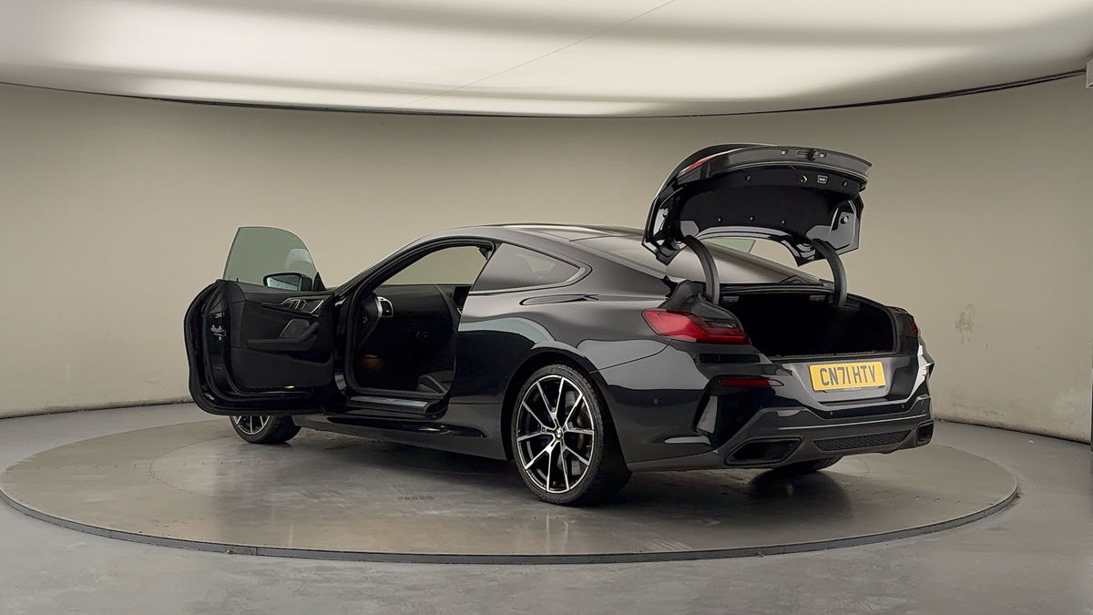 Used BMW 8 Series 2021 for sale - 76630351: Photo 44