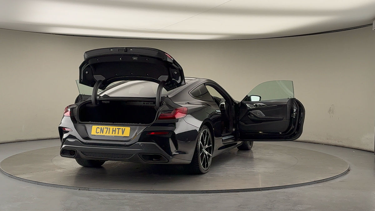 Used BMW 8 Series 2021 for sale - 76630351: Photo 60