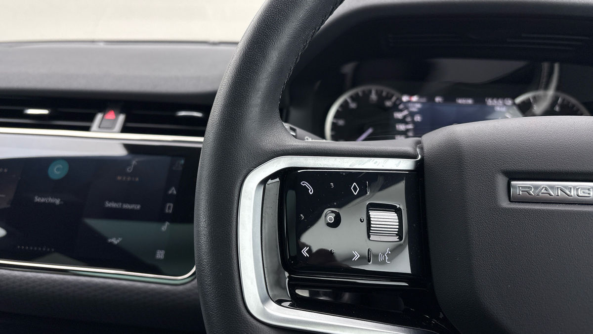 Used Land Rover Range Rover Evoque 2023 for sale - 77548024: Photo 13