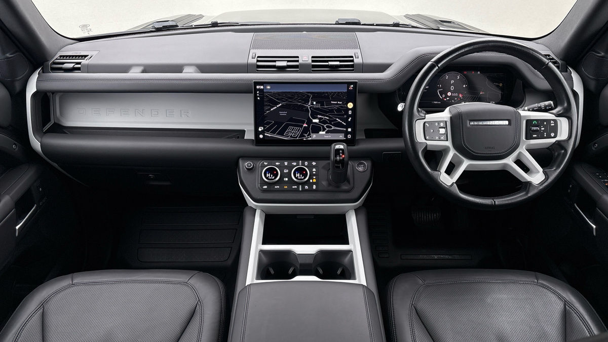 Used Land Rover Defender 2024 for sale - 77395052: Photo 12