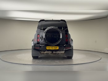 Used Land Rover Defender 2024 for sale - 77395052: Photo