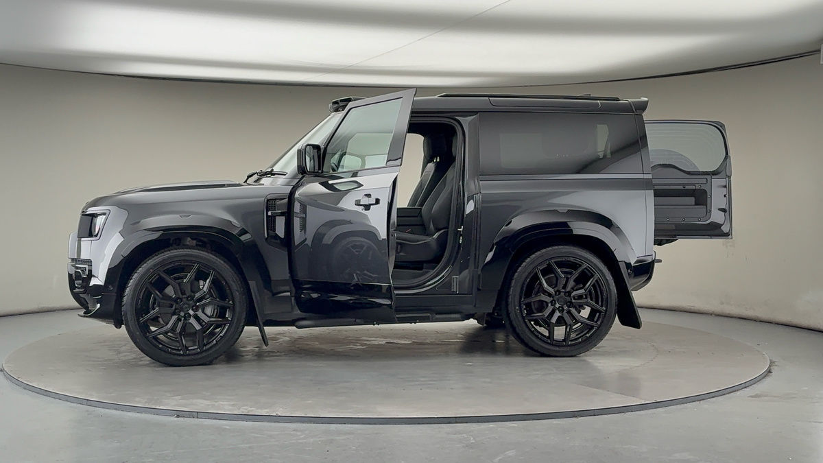 Used Land Rover Defender 2024 for sale - 77395052: Photo 50