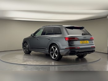 Used Audi Q7 2021 for sale - 76292333: Photo