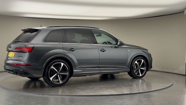 Used Audi Q7 2021 for sale - 76292333: Photo 39