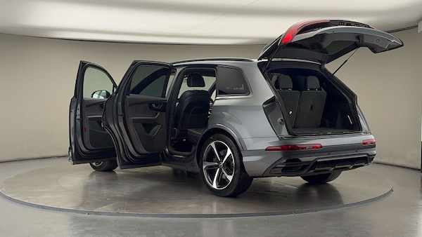 Used Audi Q7 2021 for sale - 76292333: Photo 44