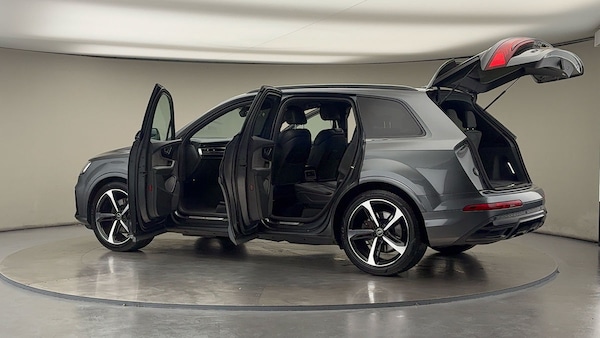 Used Audi Q7 2021 for sale - 76292333: Photo 46