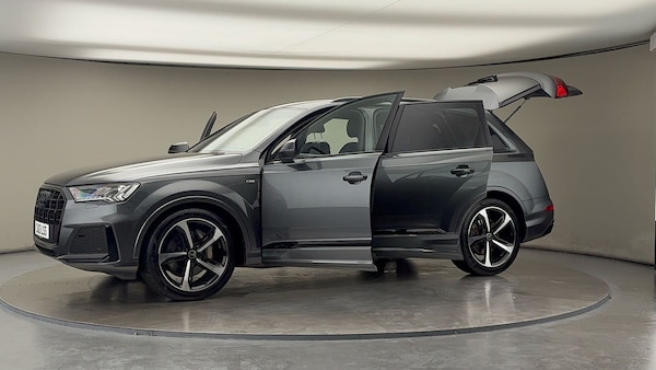 Used Audi Q7 2021 for sale - 76292333: Photo 49