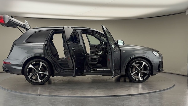Used Audi Q7 2021 for sale - 76292333: Photo 57