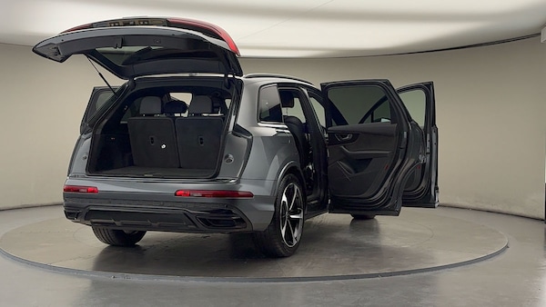 Used Audi Q7 2021 for sale - 76292333: Photo 60
