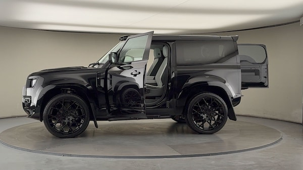 Used Land Rover Defender 90 2024 for sale - 76211094: Photo 52