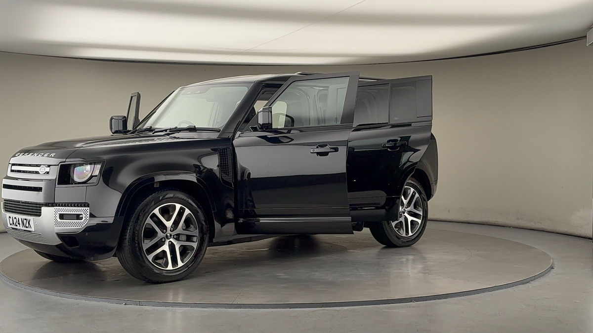 Used Land Rover Defender 110 2024 for sale - 76292332: Photo 22