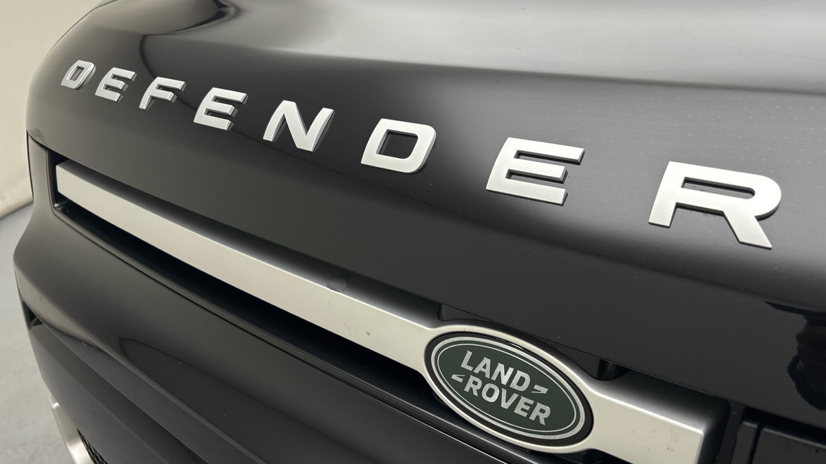 Used Land Rover Defender 110 2024 for sale - 76292332: Photo 24