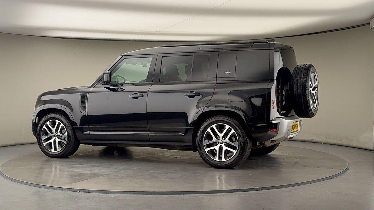 Used Land Rover Defender 110 2024 for sale - 76292332: Photo 26