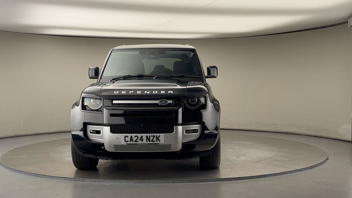 Used Land Rover Defender 110 2024 for sale - 76292332: Photo 3