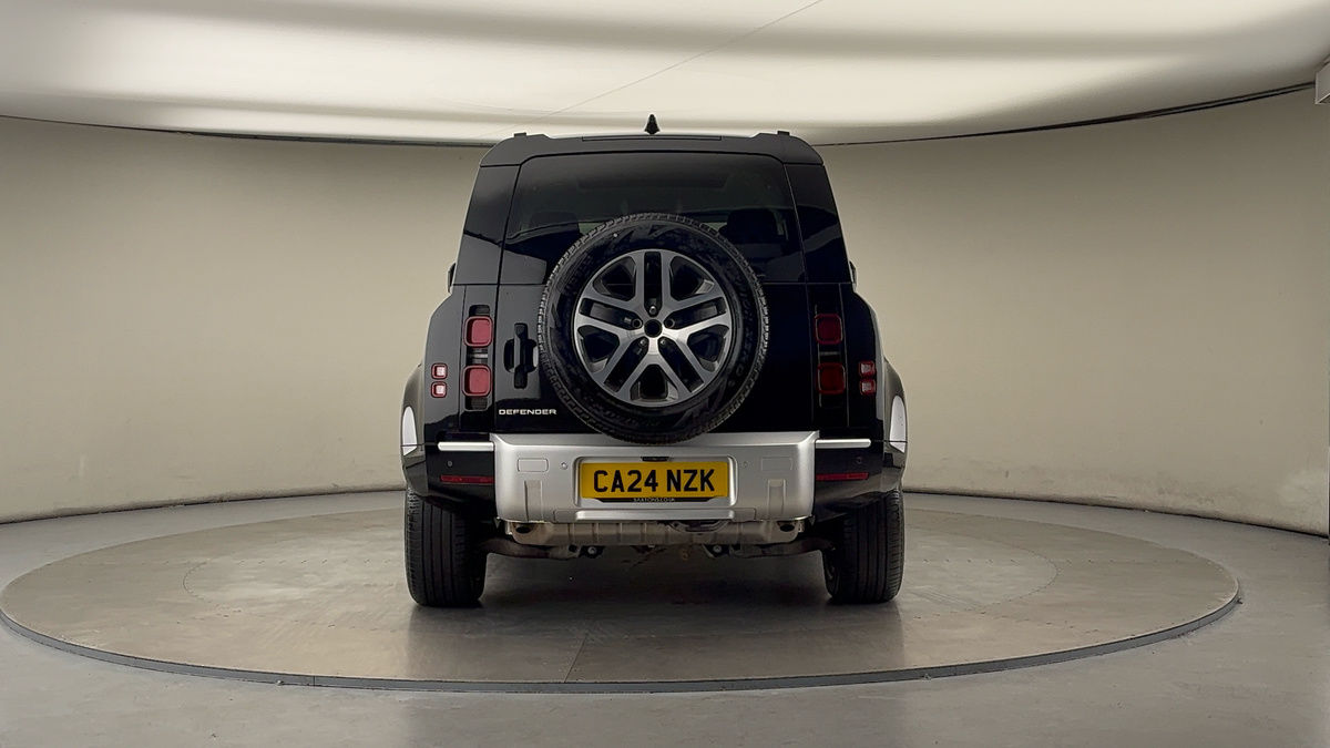 Used Land Rover Defender 110 2024 for sale - 76292332: Photo 4