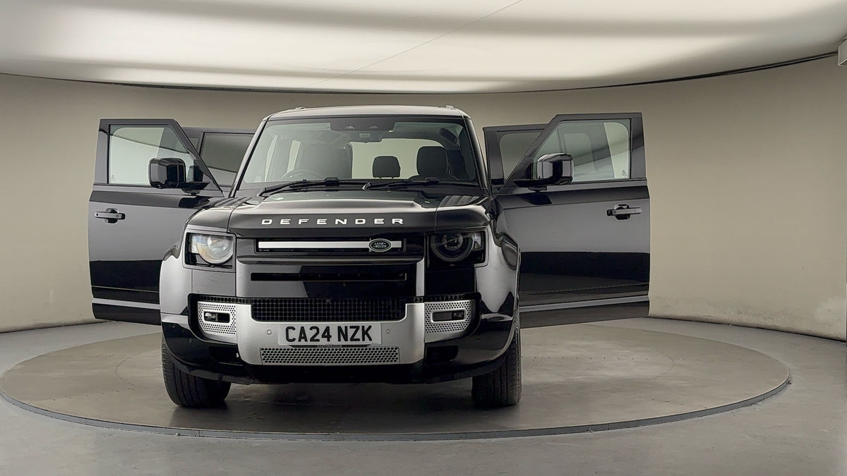 Used Land Rover Defender 110 2024 for sale - 76292332: Photo 51