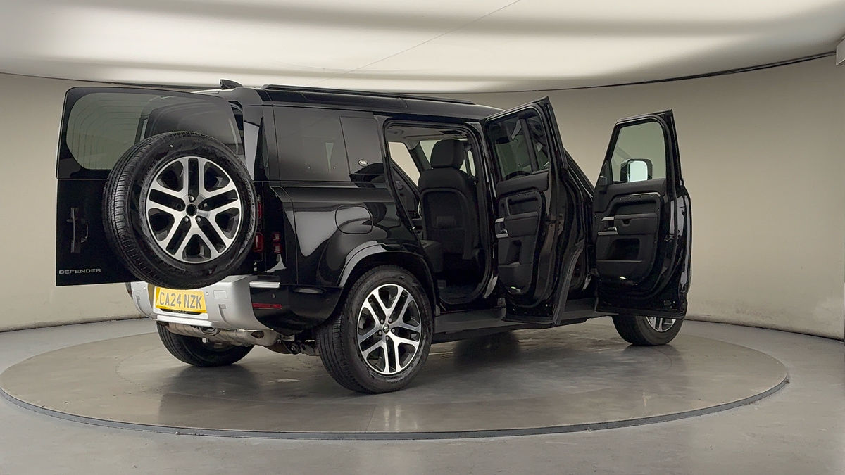 Used Land Rover Defender 110 2024 for sale - 76292332: Photo 58