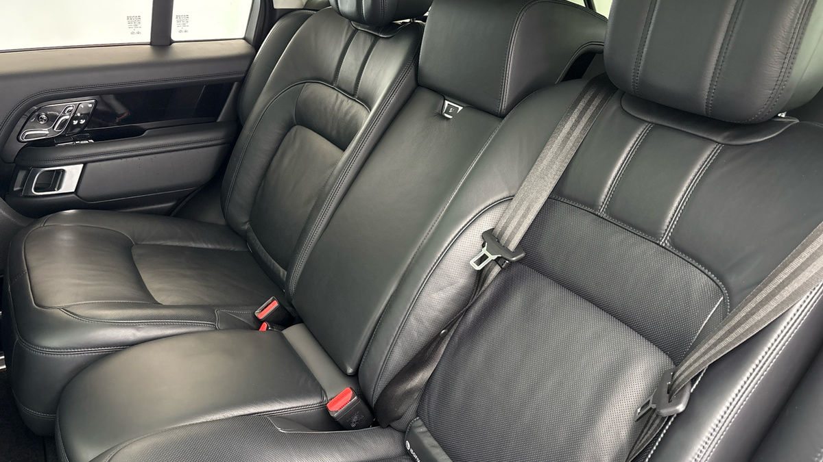 Used Land Rover Range Rover 2019 for sale - 76784693: Photo 16