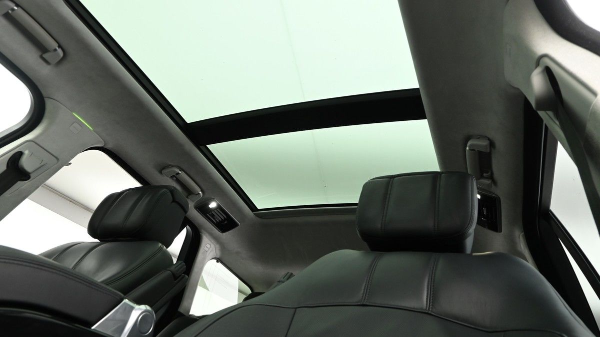 Used Land Rover Range Rover 2019 for sale - 76784693: Photo 3