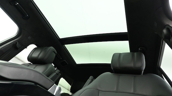 Used Land Rover Range Rover 2021 for sale - 76280787: Photo 2