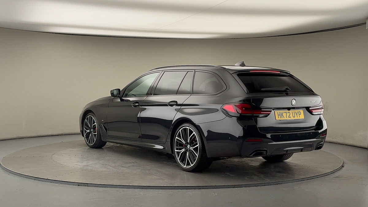 Used BMW 5 Series 2022 for sale - 77264201: Photo 2