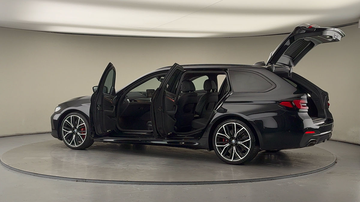 Used BMW 5 Series 2022 for sale - 77264201: Photo 45