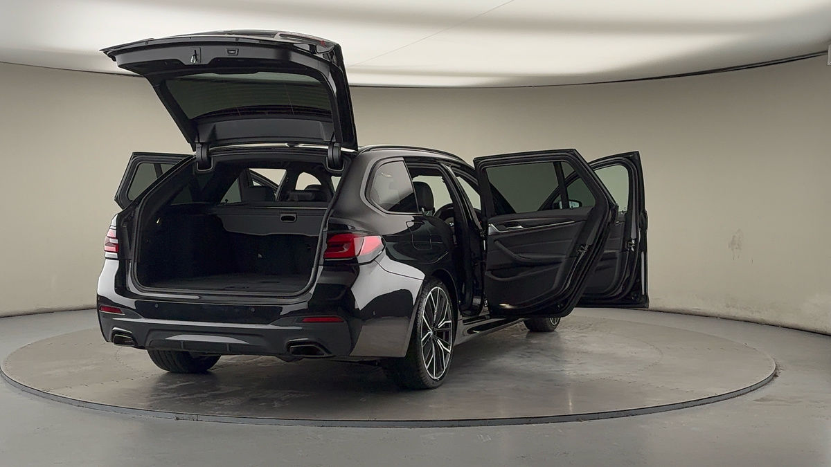 Used BMW 5 Series 2022 for sale - 77264201: Photo 59