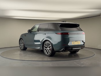 Used Land Rover Range Rover Sport 2024 for sale - 76304611: Photo
