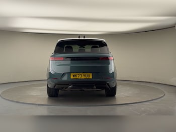 Used Land Rover Range Rover Sport 2024 for sale - 76304611: Photo