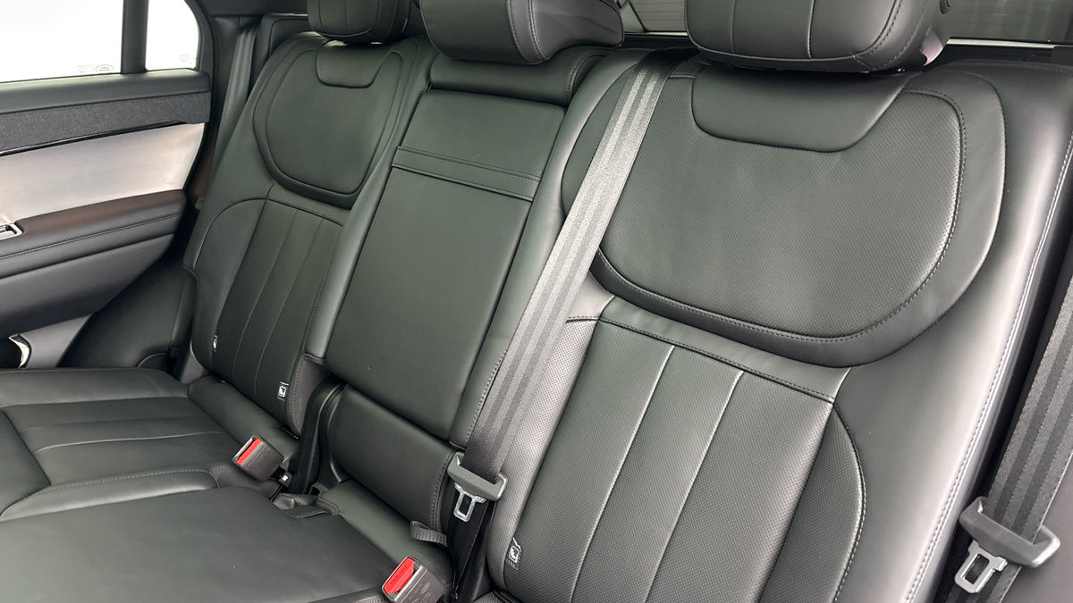 Used Land Rover Range Rover Sport 2024 for sale - 76304611: Photo 8