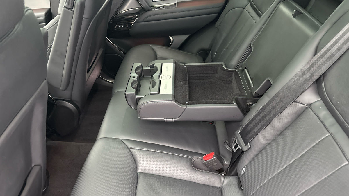 Used Land Rover Range Rover Sport 2024 for sale - 76304611: Photo 9