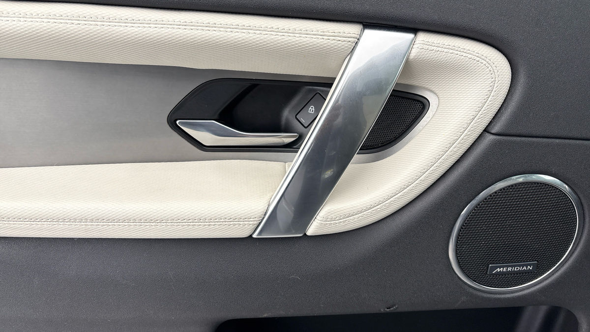 Used Land Rover Discovery Sport 2022 for sale - 77129257: Photo 19