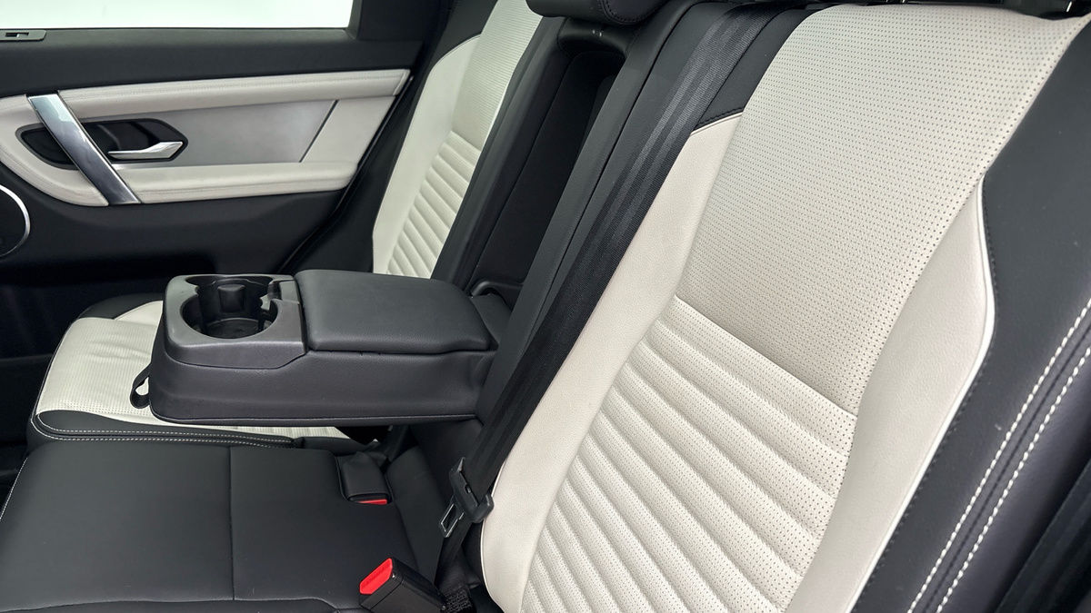 Used Land Rover Discovery Sport 2022 for sale - 77129257: Photo 9