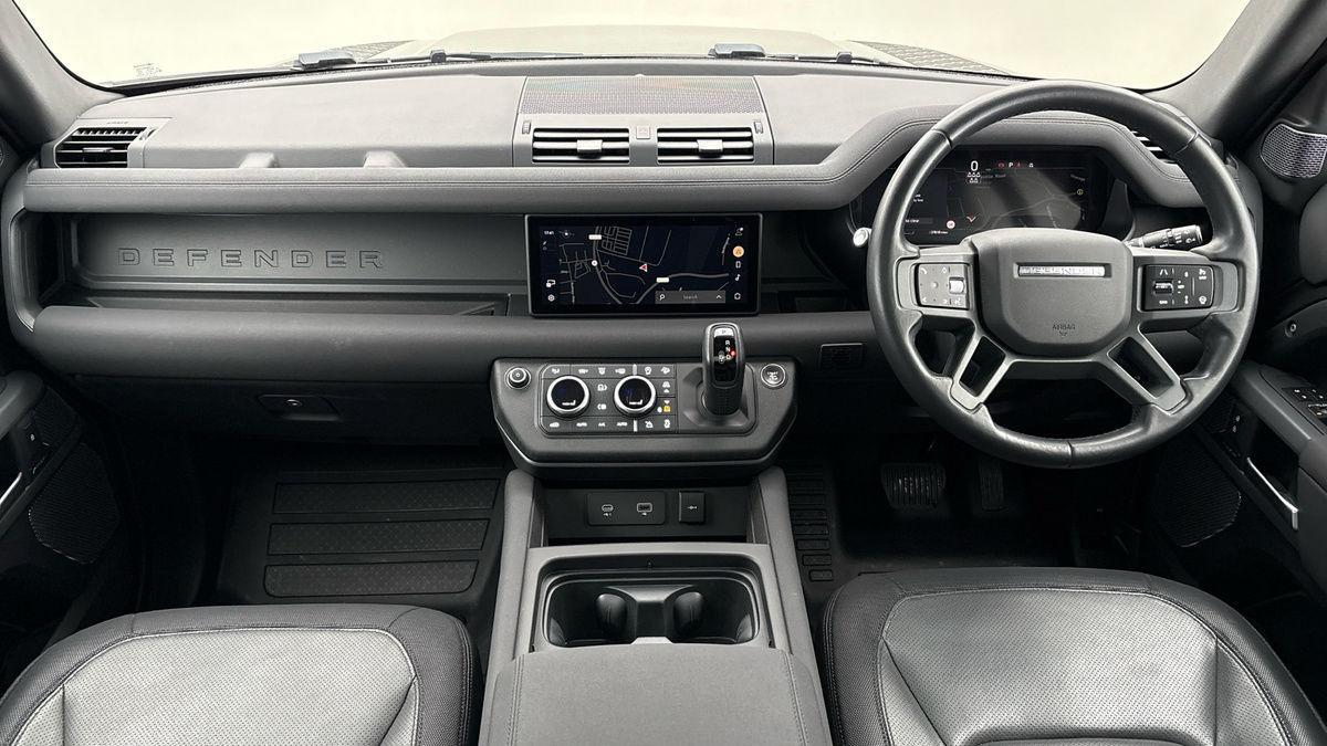 Used Land Rover Defender 2022 for sale - 77921055: Photo 12