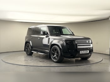Used Land Rover Defender 2022 for sale - 77921055: Photo