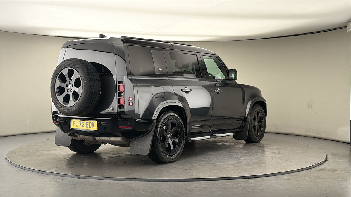 Used Land Rover Defender 2022 for sale - 77921055: Photo 40