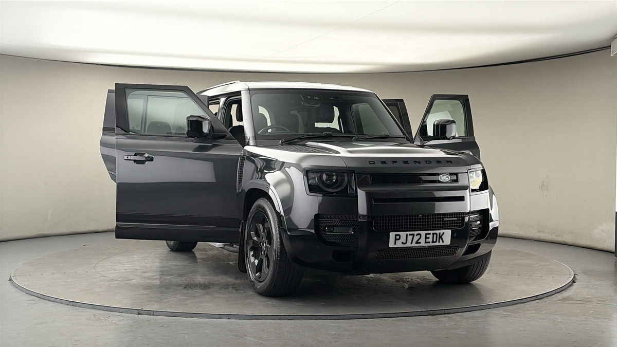 Used Land Rover Defender 2022 for sale - 77921055: Photo 53