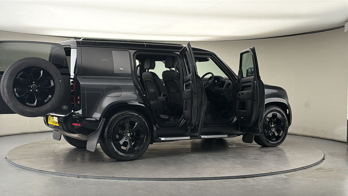 Used Land Rover Defender 2022 for sale - 77921055: Photo 58