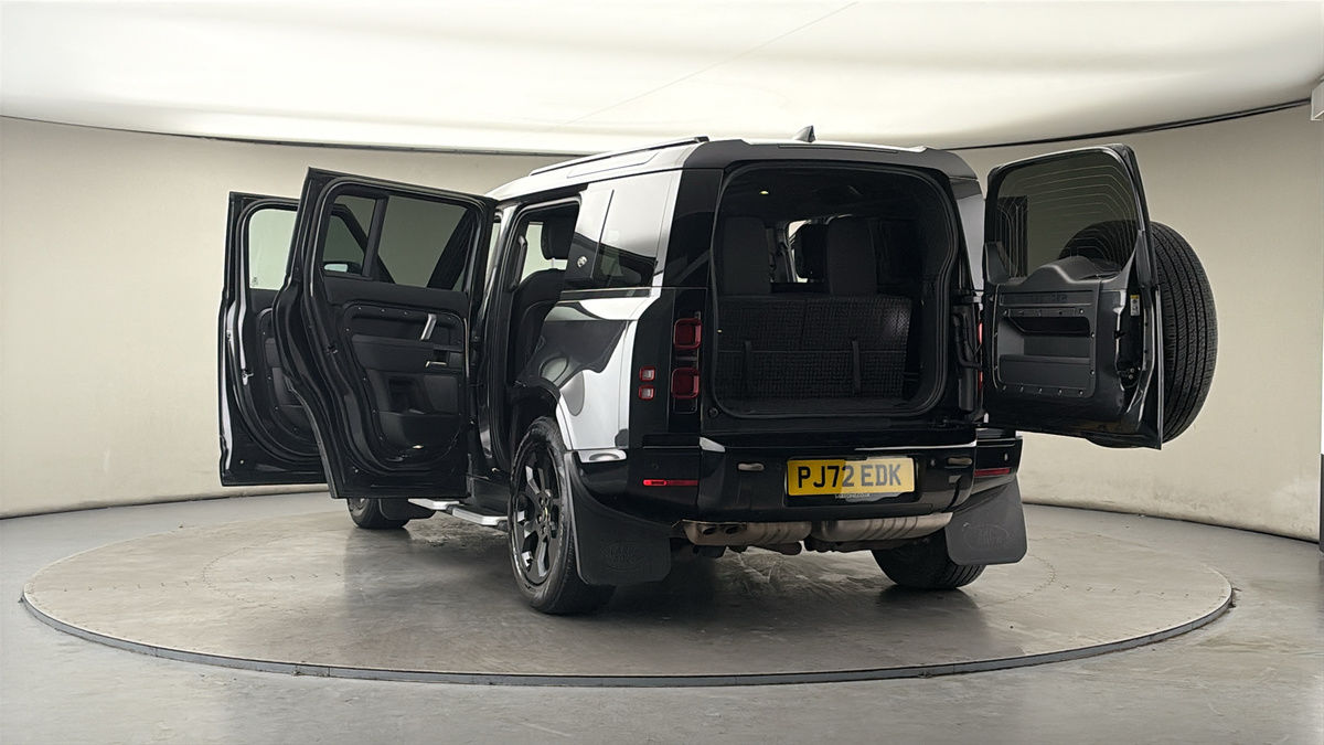 Used Land Rover Defender 2022 for sale - 77921055: Photo 62