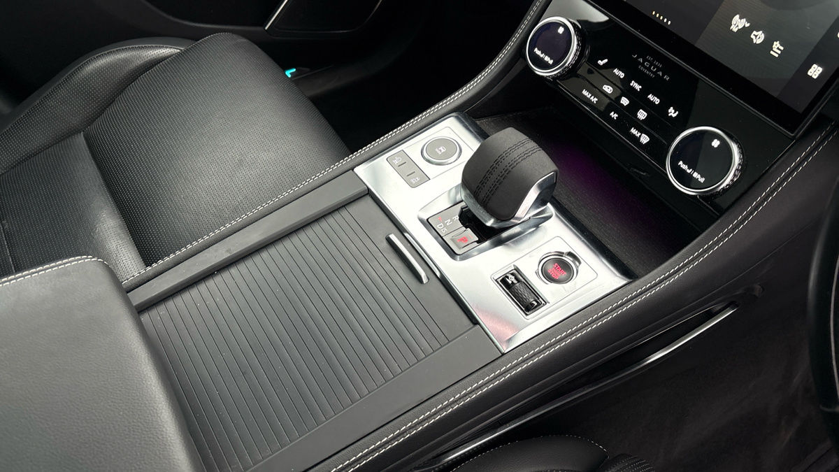 Used Jaguar F-Pace 2021 for sale - 76784691: Photo 18