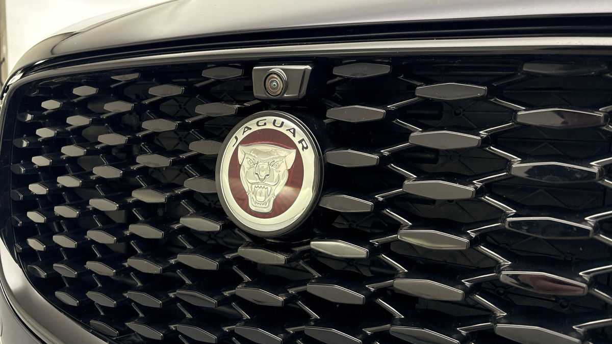 Used Jaguar F-Pace 2021 for sale - 76784691: Photo 24