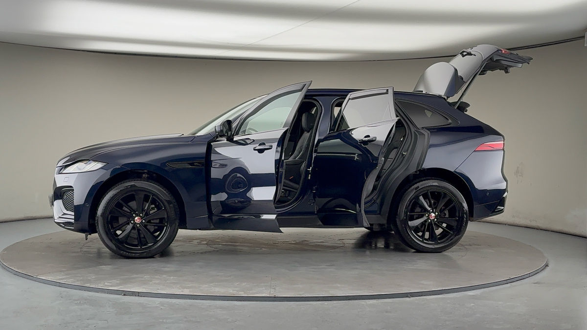 Used Jaguar F-Pace 2021 for sale - 76784691: Photo 48